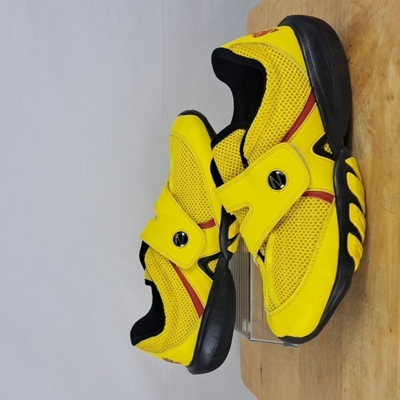 Zeko Strike King Lures mesh outdoors fishing boating yellow size 9 shoes - Picture 1 of 7